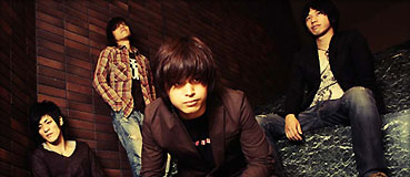 �A�[�e�B�X�g�ʐ^