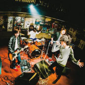 アーティスト写真